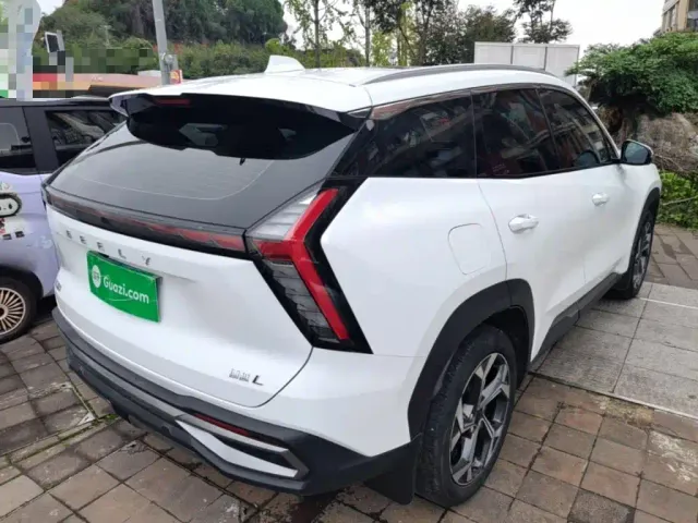 Geely Boyue L — Фото автомобиля 6