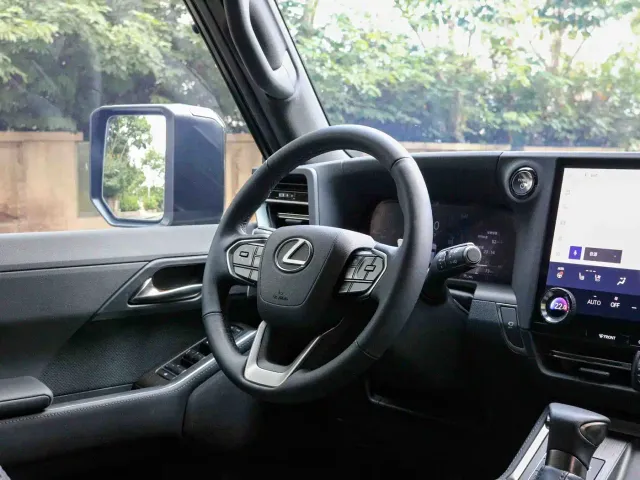 Lexus GX — Фото автомобиля 6
