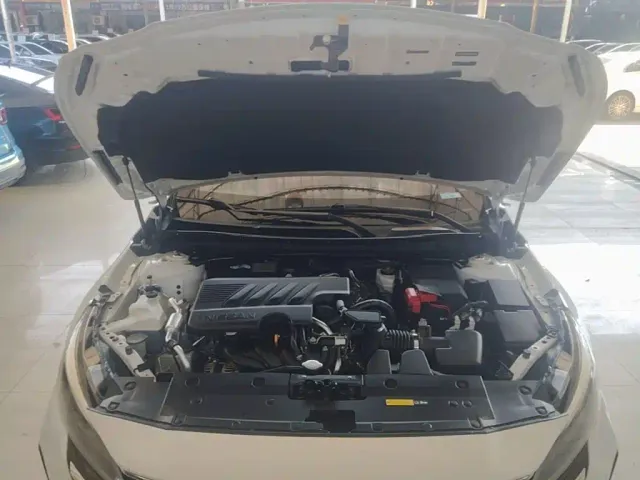 Nissan Teana — Фото автомобиля 19