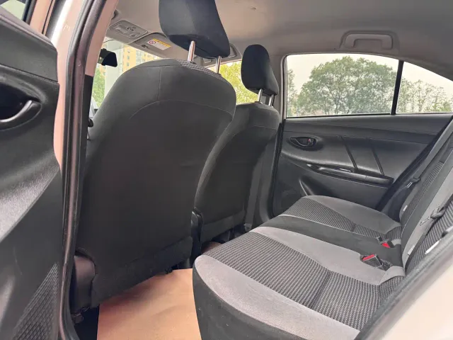 Toyota Vios — Фото автомобиля 6