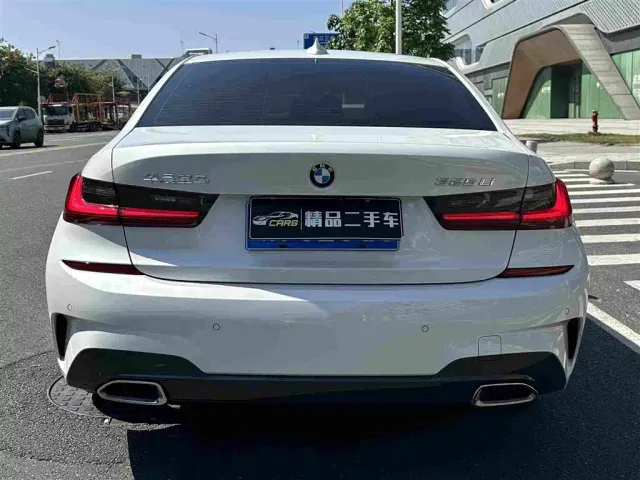 BMW 3 Series — Фото автомобиля 8