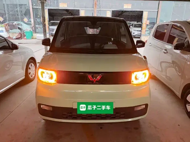 Wuling Hongguang Mini EV — Фото автомобиля 2