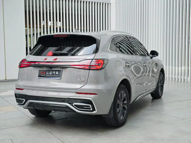 Hongqi HS5 — Фото автомобиля 9