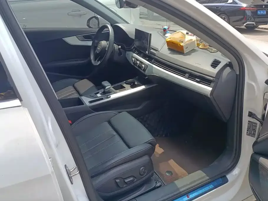 Audi Audi A4L 2022 40 TFSI Fashion Dynamic — Фото автомобиля 8