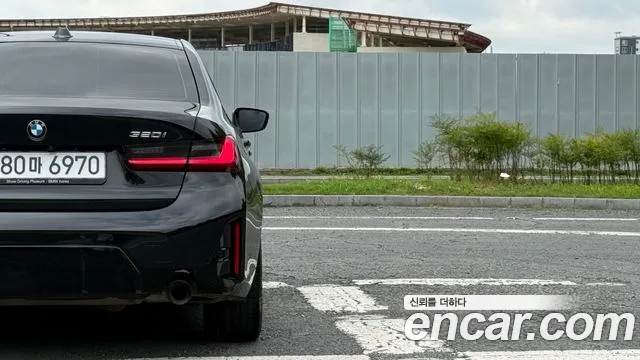 BMW 3-Series 3 серия (G20) 320i M Sport — Фото автомобиля 20