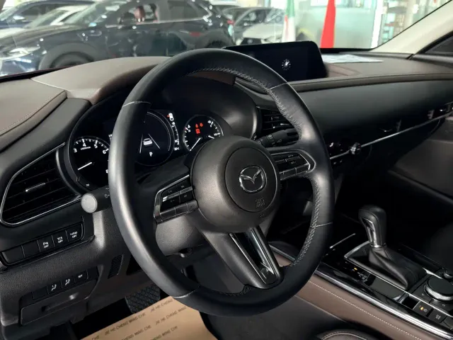 Mazda CX-30 — Фото автомобиля 9