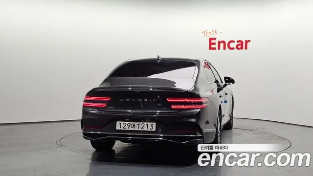 Genesis G80 Бензин 2.5 турбо AWD — Фото автомобиля 4