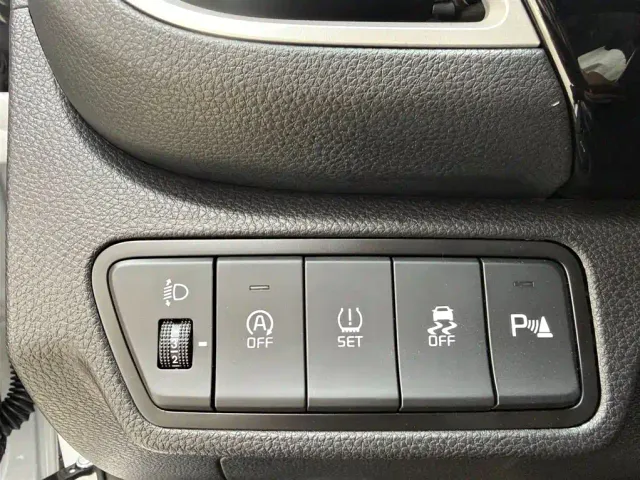 Kia Seltos — Фото автомобиля 9