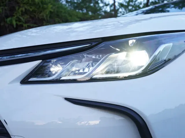 Toyota Corolla — Фото автомобиля 9