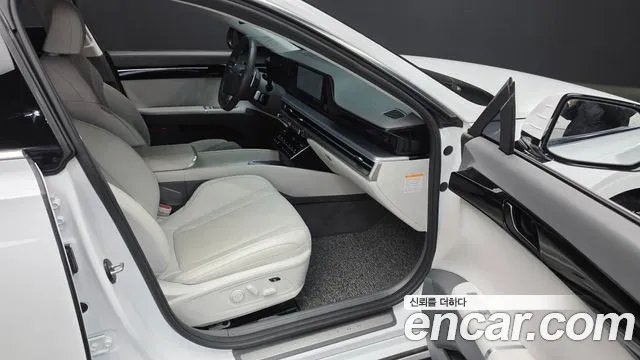 Hyundai Grandeur GN7 — Фото автомобиля 18
