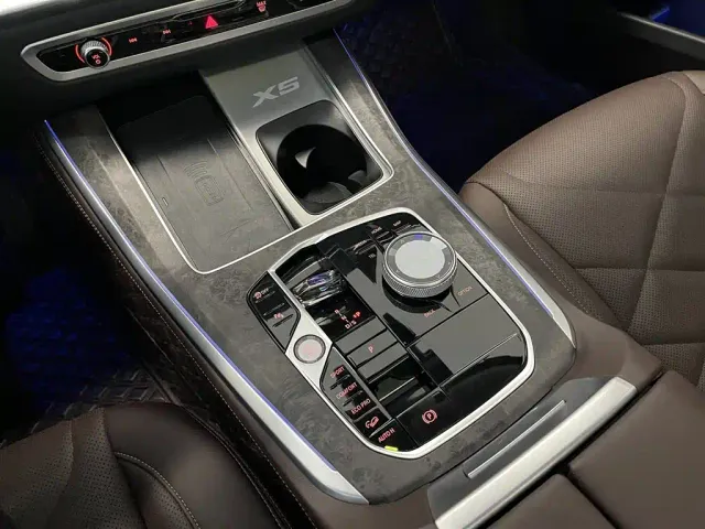 BMW X5 — Фото автомобиля 19