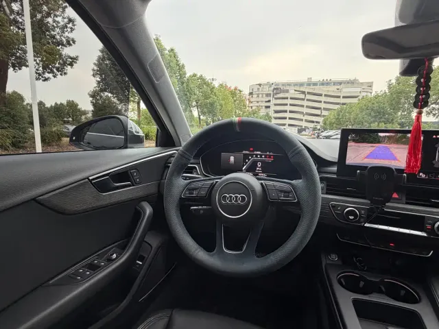 Audi A4 — Фото автомобиля 17