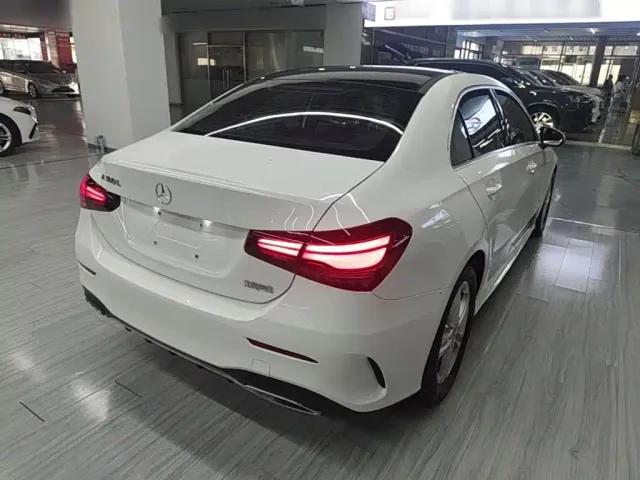 Mercedes-Benz A-Class — Фото автомобиля 6