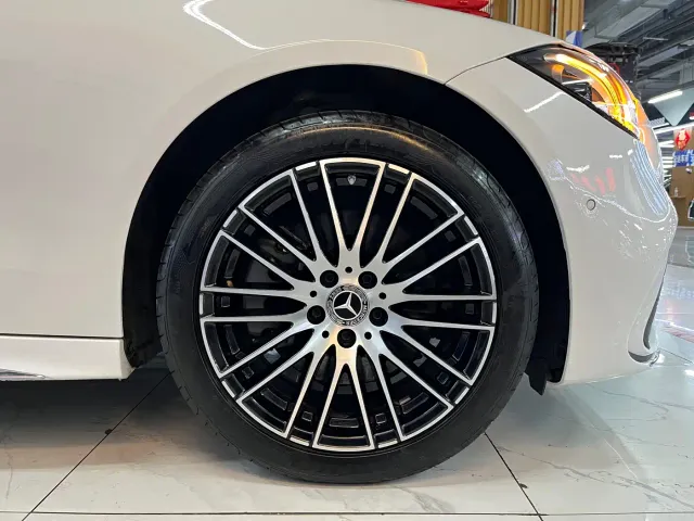 Mercedes-Benz C-Class — Фото автомобиля 7