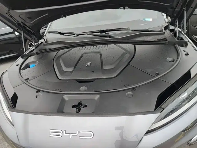 BYD Song PLUS — Фото автомобиля 19