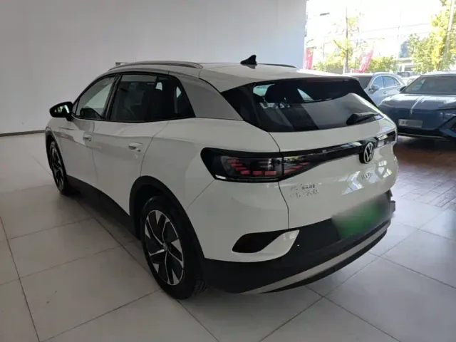 Volkswagen ID.4 Crozz — Фото автомобиля 4