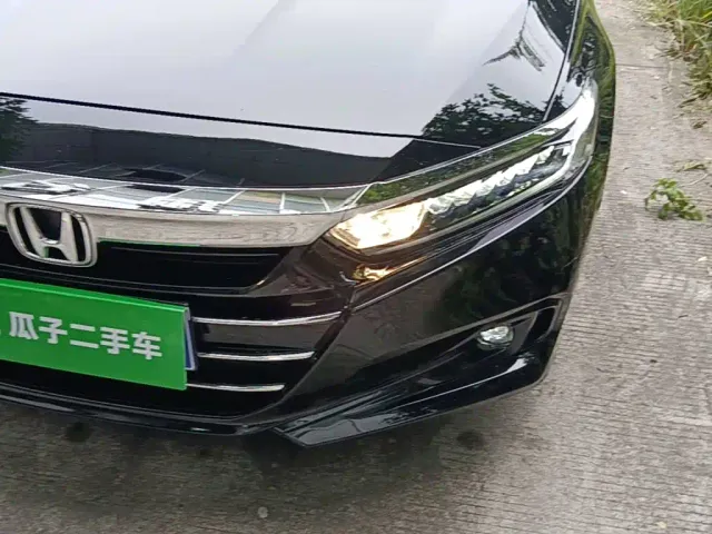 Honda Accord — Фото автомобиля 23