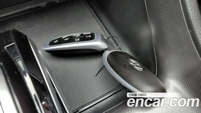 Hyundai Sonata Sonata (DN8) 2.0 LPG(Для проката) — Фото автомобиля 15