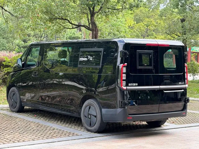 Farizon Super VAN — Фото автомобиля 17