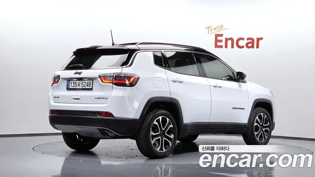 Jeep Compass 2nd Gen — Фото автомобиля 2