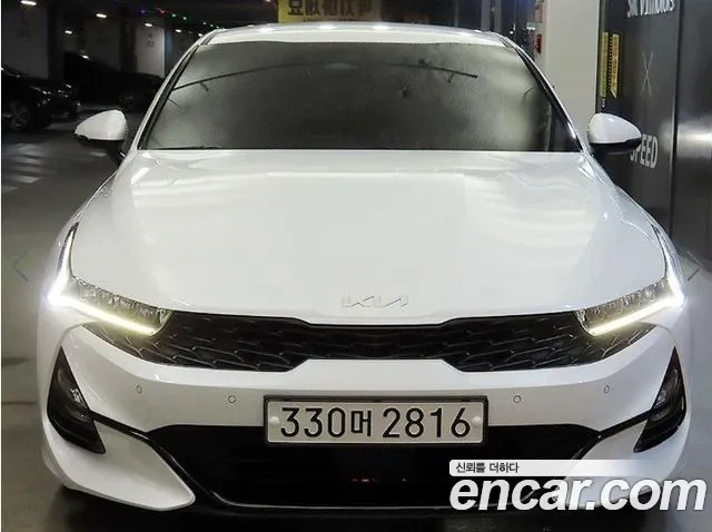 Kia K5 Generation 3 — Фото автомобиля 2