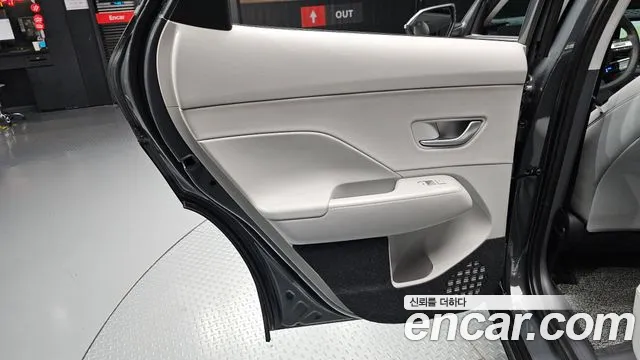 Hyundai Kona Kona (SX2) Бензин 1.6 турбо 2WD — Фото автомобиля 24