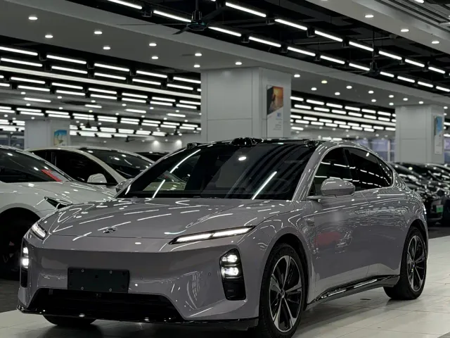 Фотография автомобиля — Nio ET5