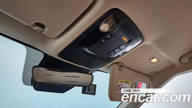Kia Canival Carnival 4 поколение Дизель 11 мест Prestige — Фото автомобиля 17