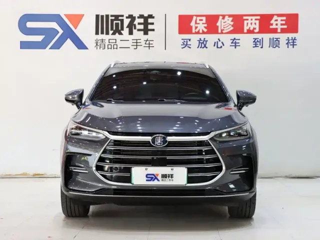 BYD Tang — Фото автомобиля 2