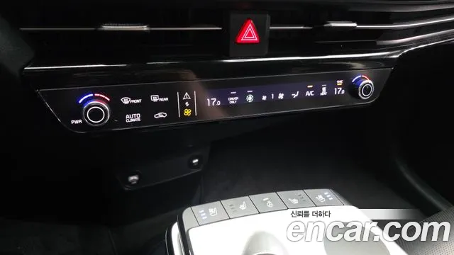 Kia EV6 — Фото автомобиля 26