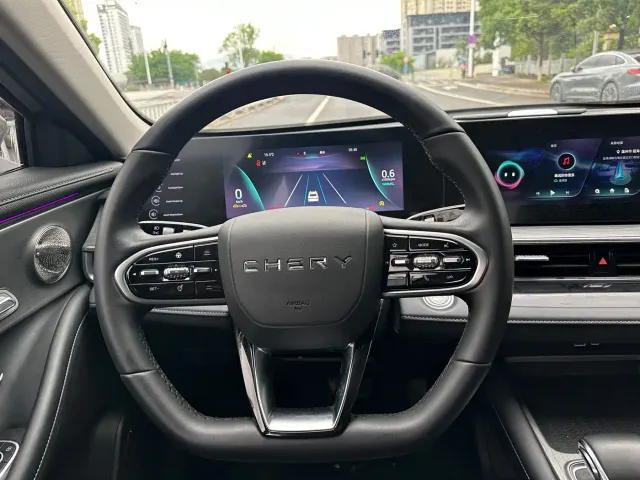 Chery Arrizo 8 2023 1.6T DCT Comfort — Фото автомобиля 9