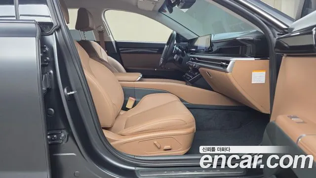 Hyundai Grandeur GN7 — Фото автомобиля 16