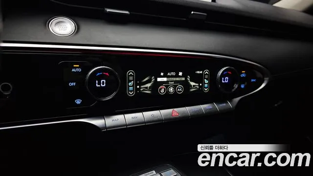 Genesis GV70 2.5T Бензин AWD — Фото автомобиля 17
