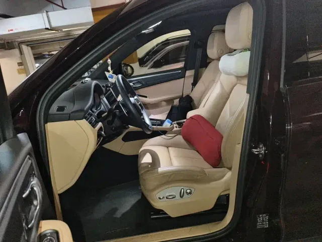 Porsche Macan — Фото автомобиля 11