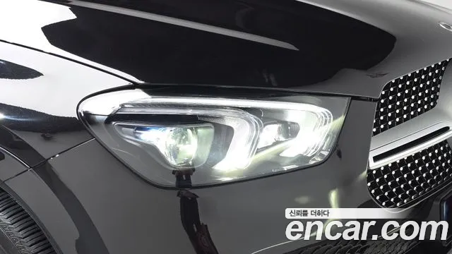 Mercedes-Benz GLE-Class — Фото автомобиля 7