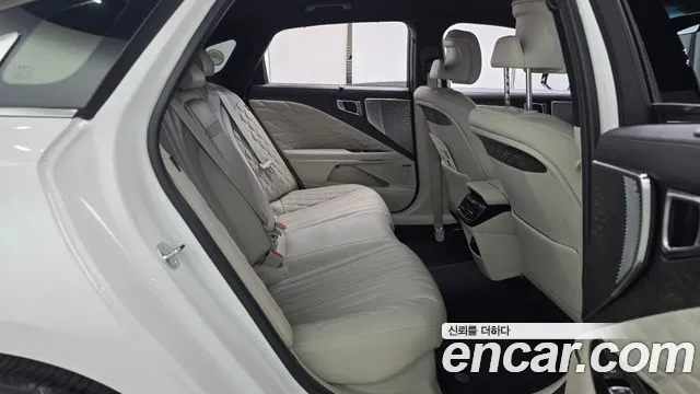 Kia K8 Hybrid — Фото автомобиля 17