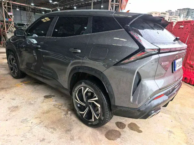 Geely Boyue — Фото автомобиля 9