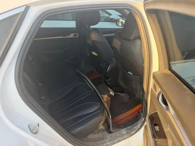 Geely Xingrui — Фото автомобиля 12