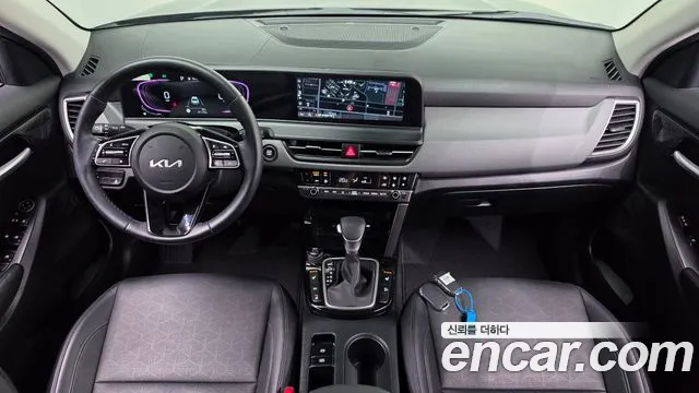 Kia Seltos Бензин 1.6 турбо 2WD — Фото автомобиля 7