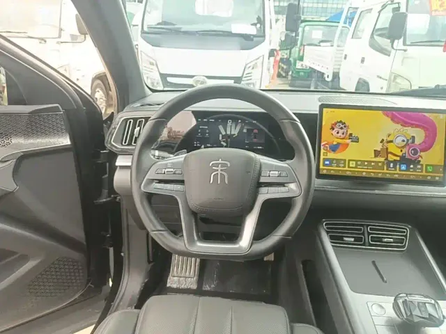 BYD Song Pro — Фото автомобиля 10