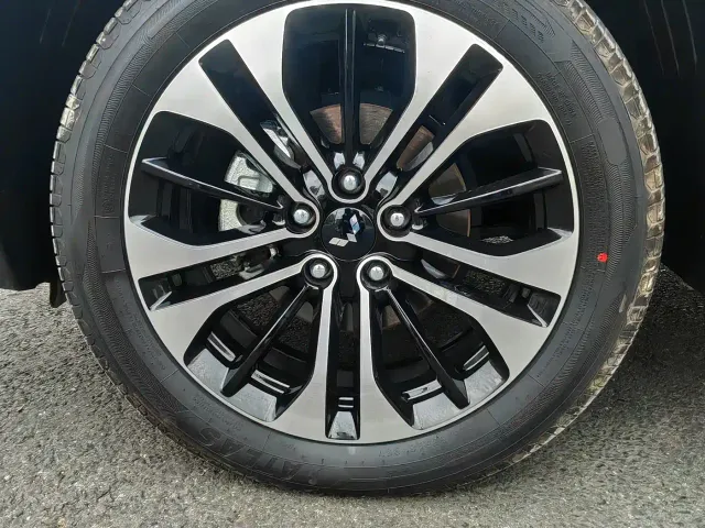 Wuling Starlight 560 — Фото автомобиля 17