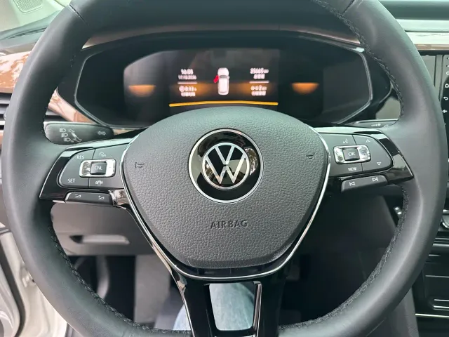 Volkswagen Tharu — Фото автомобиля 13
