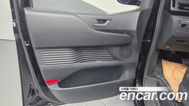 Hyundai Staria Staria — Фото автомобиля 25