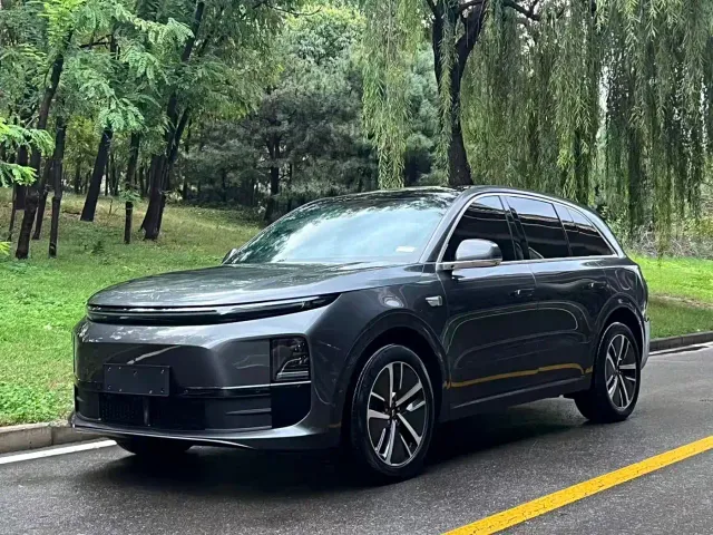 Фотография автомобиля — Li Auto L6