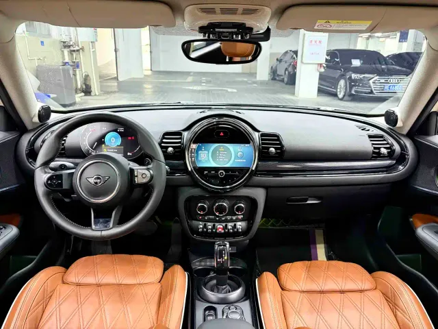 MINI Clubman — Фото автомобиля 7