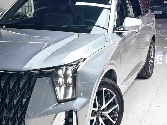 GAC Trumpchi GS8 — Фото автомобиля 2