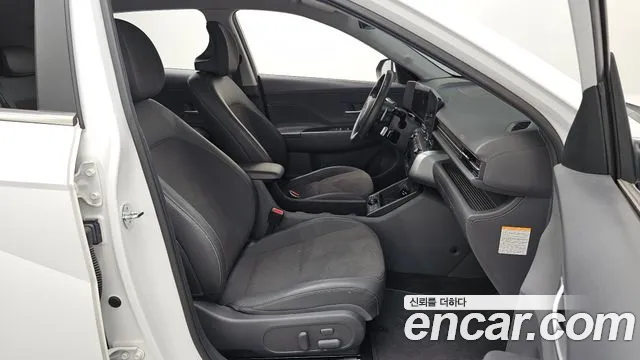 Hyundai Kona SX2 — Фото автомобиля 17