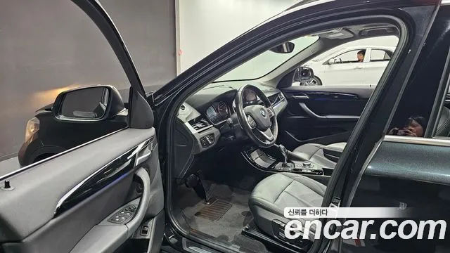 BMW X1 — Фото автомобиля 4