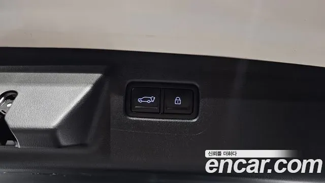Hyundai Santafe — Фото автомобиля 30