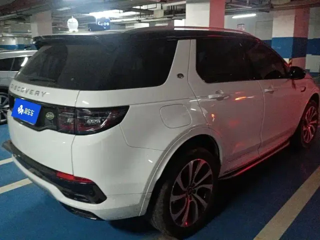 Land Rover Discovery Sport — Фото автомобиля 3